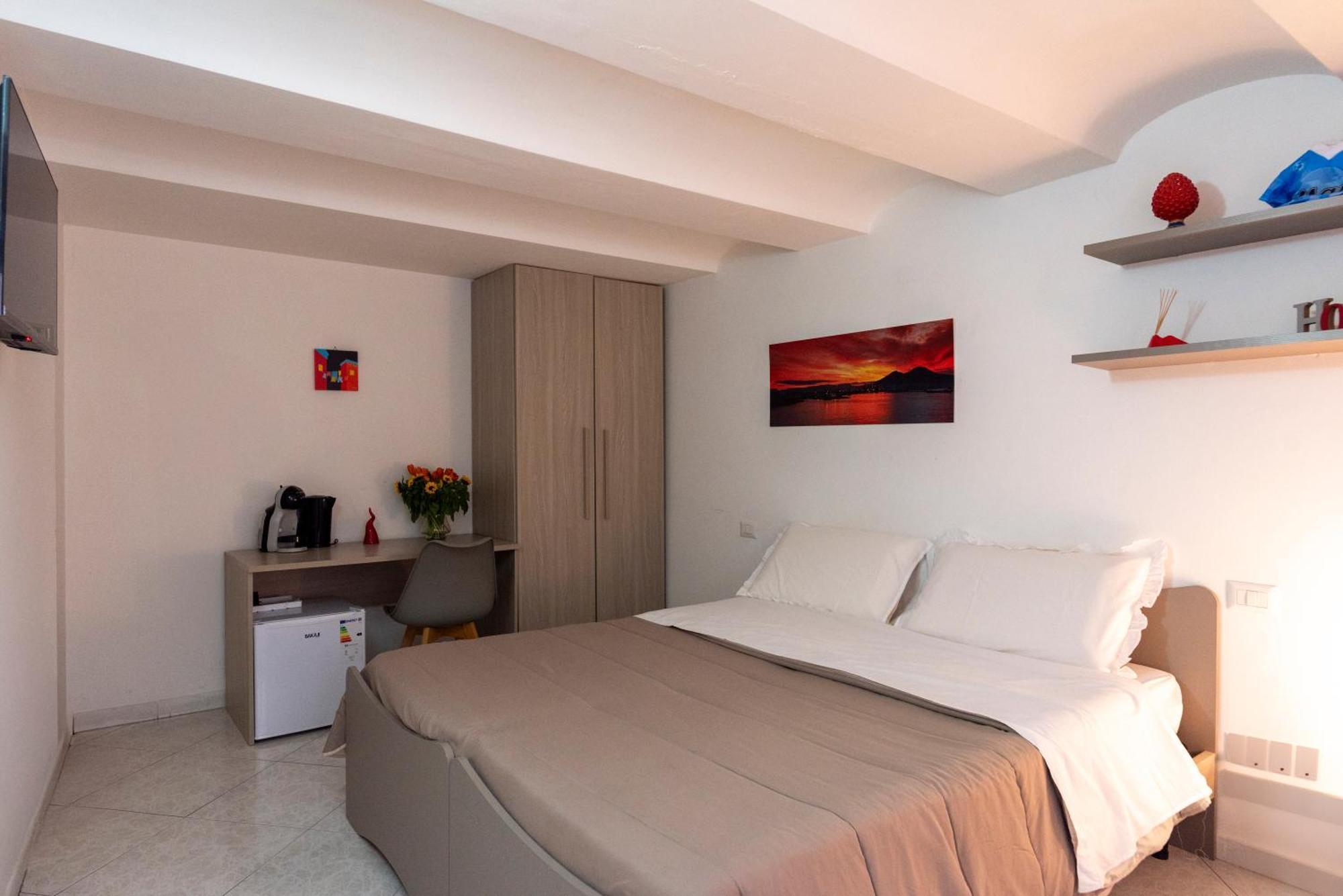 Napoli Centro, Dm Suites Zewnętrze zdjęcie