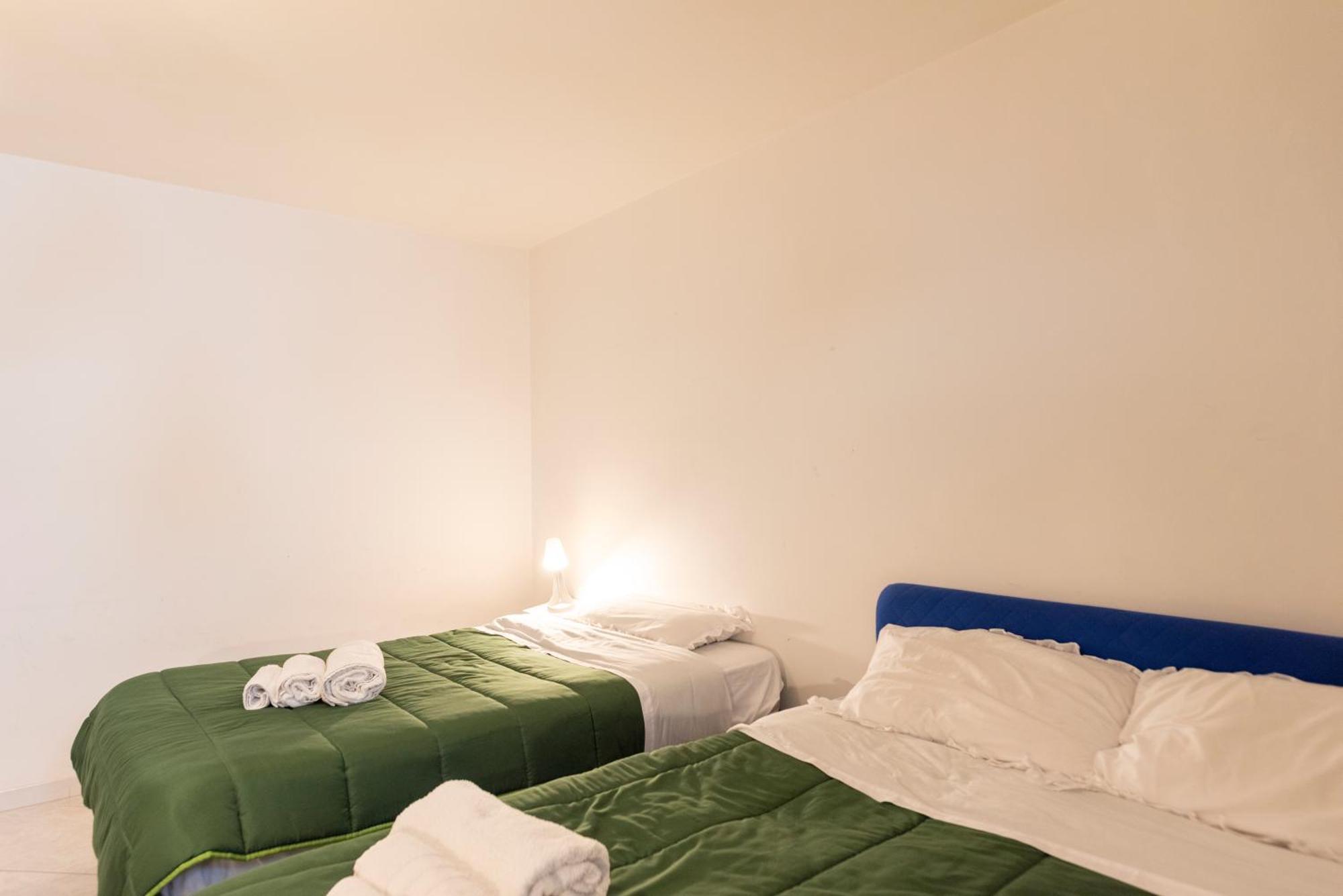 Napoli Centro, Dm Suites Zewnętrze zdjęcie
