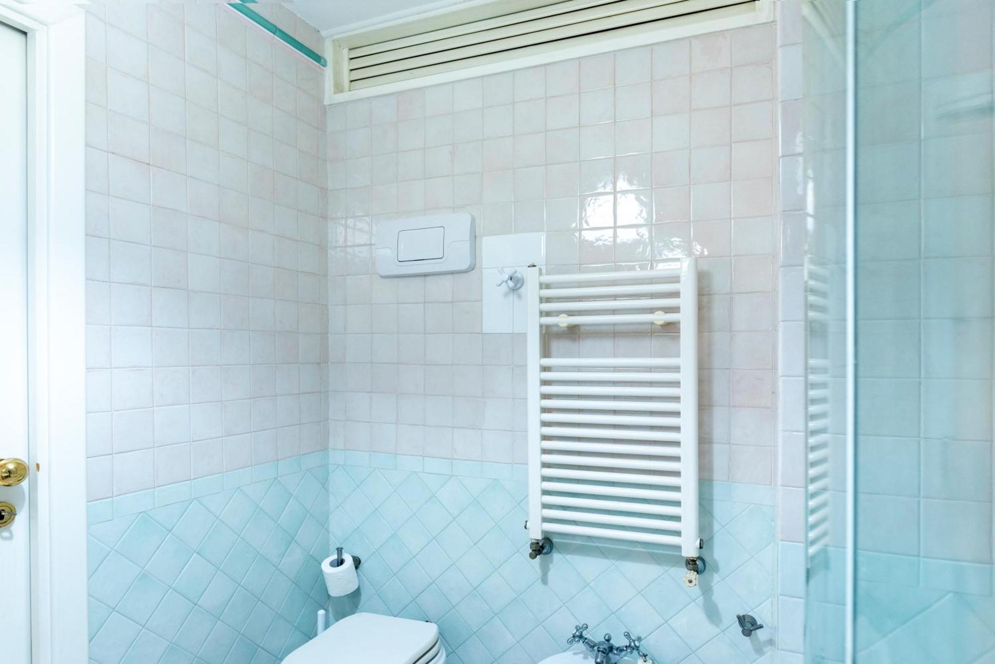 Napoli Centro, Dm Suites Zewnętrze zdjęcie