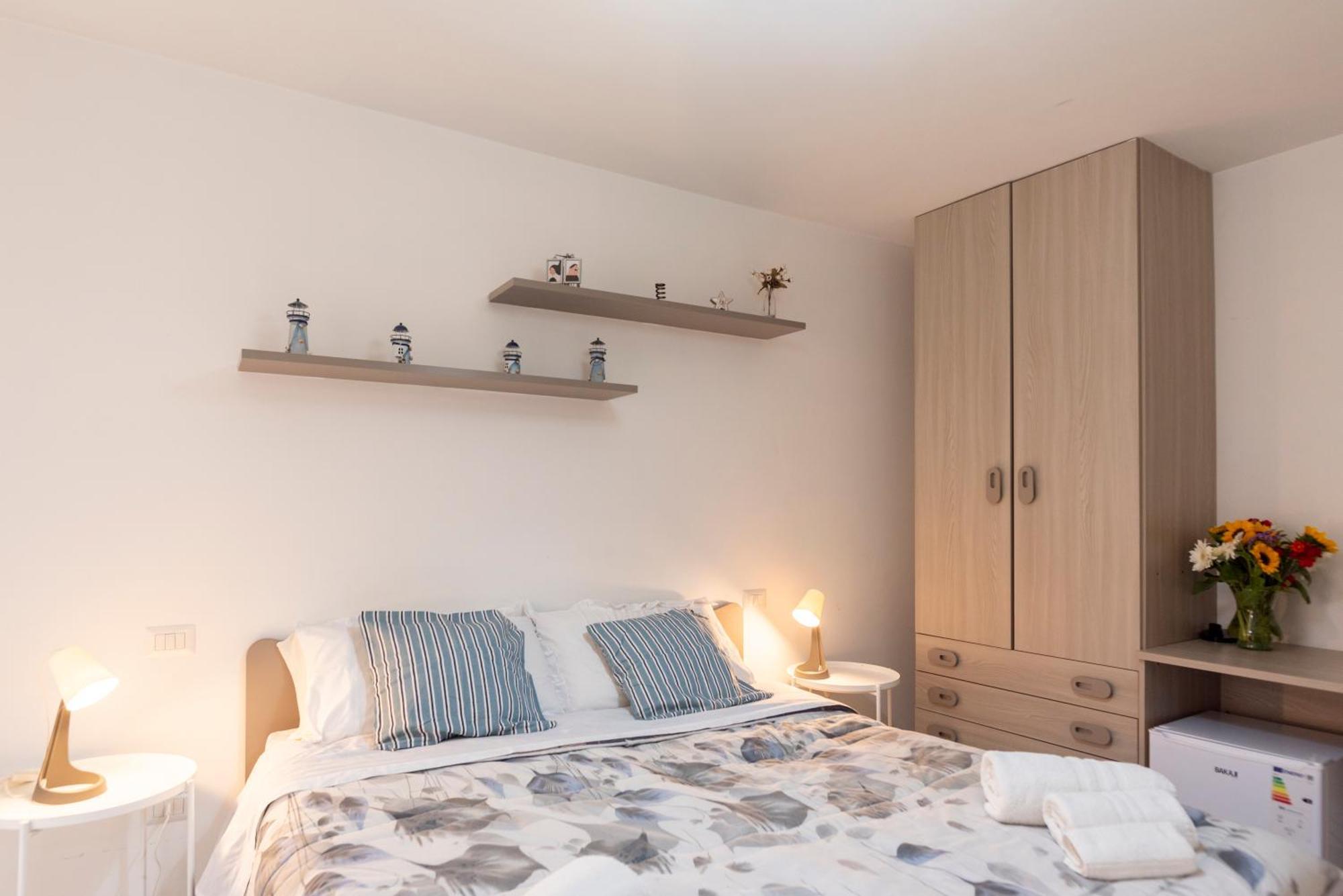 Napoli Centro, Dm Suites Zewnętrze zdjęcie