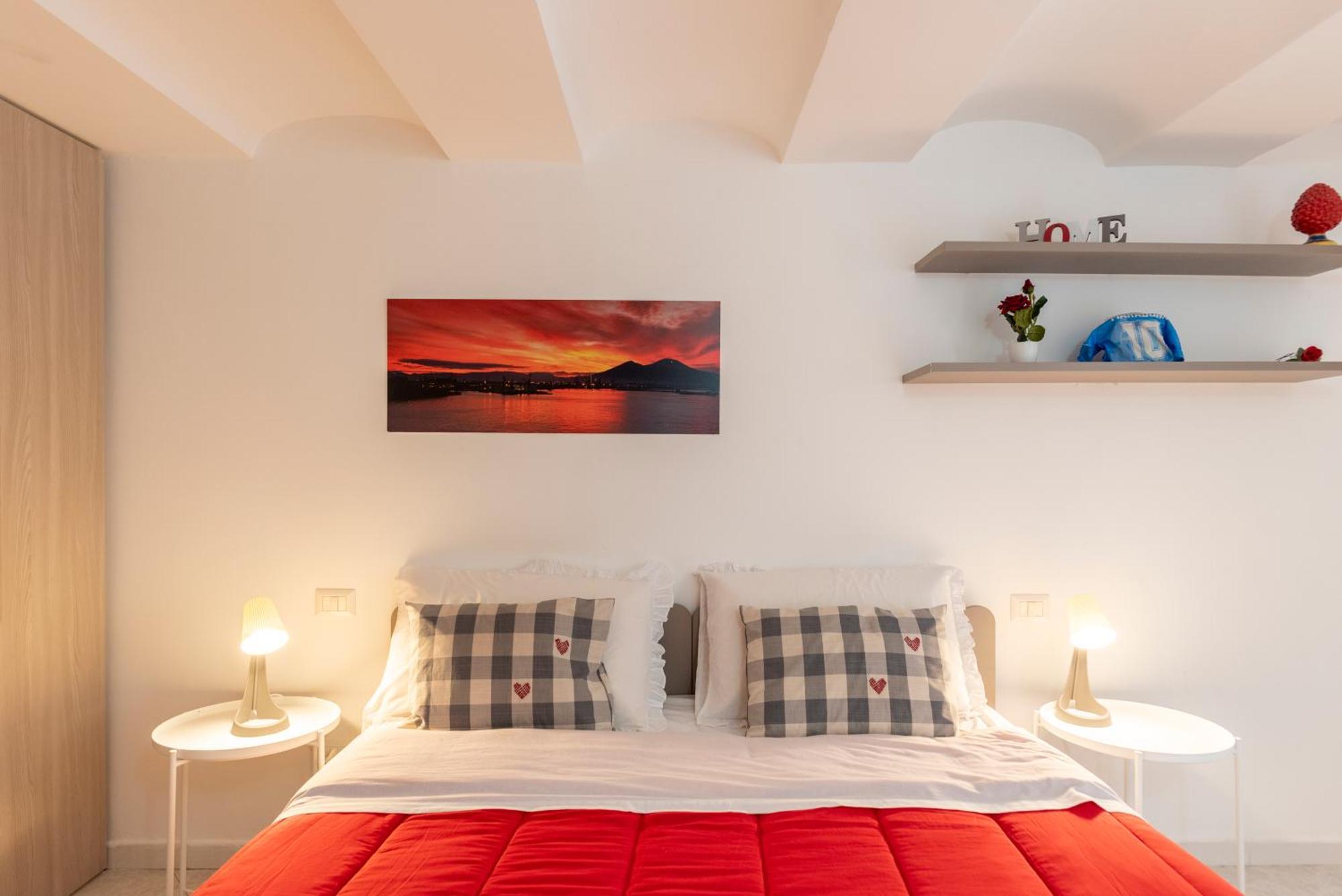 Napoli Centro, Dm Suites Zewnętrze zdjęcie